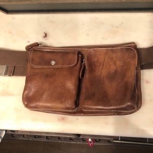 Roots Genuine Leather Waist Purse (Fanny)